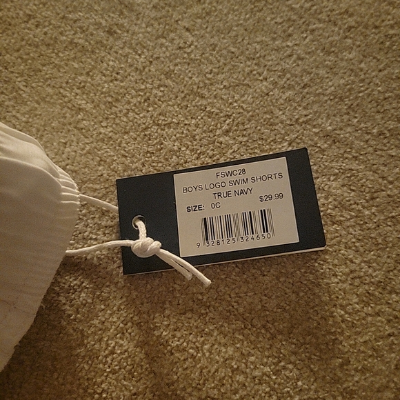 Between the flags boys swim trunks - Picture 4 of 4